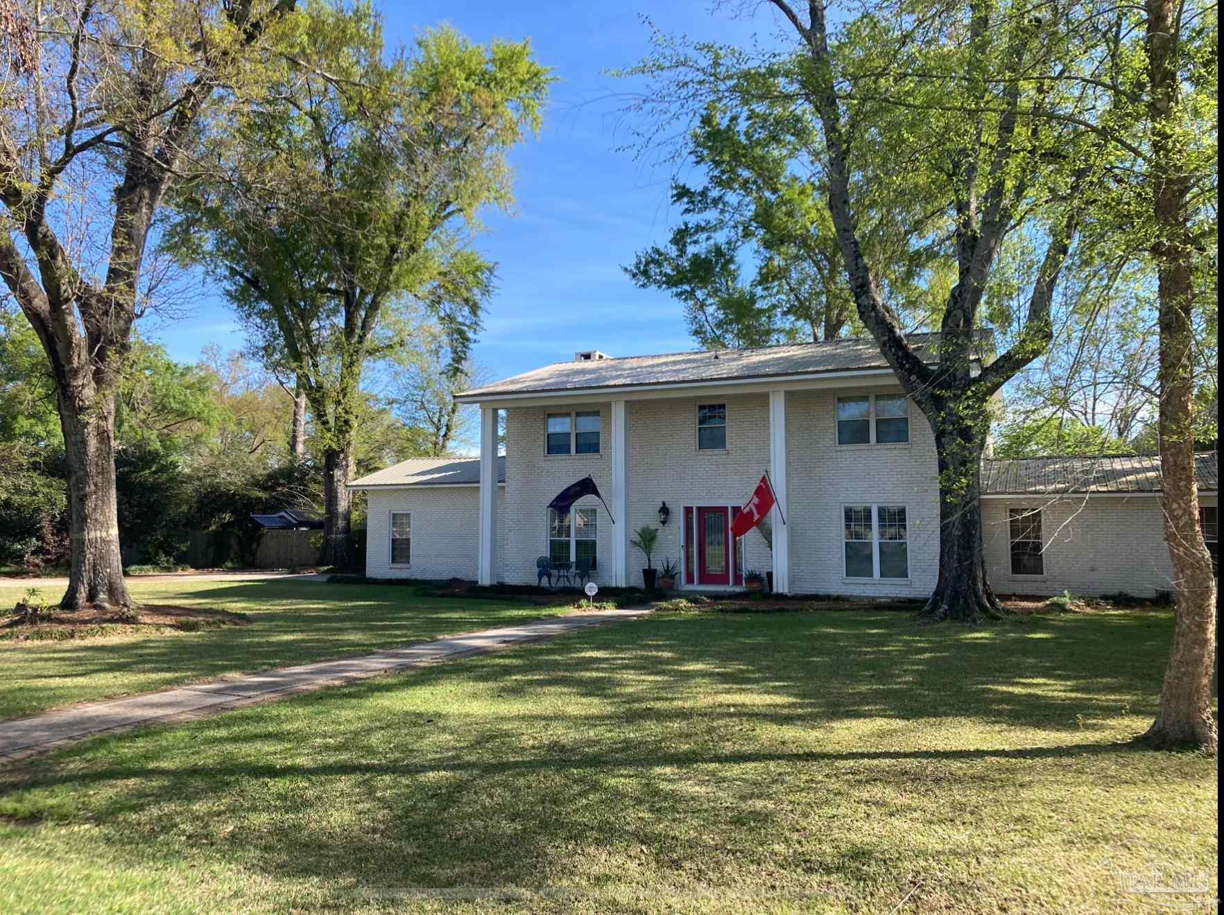 219 West Rosetta Avenue Foley, AL 36535 - Photo 2 of 57