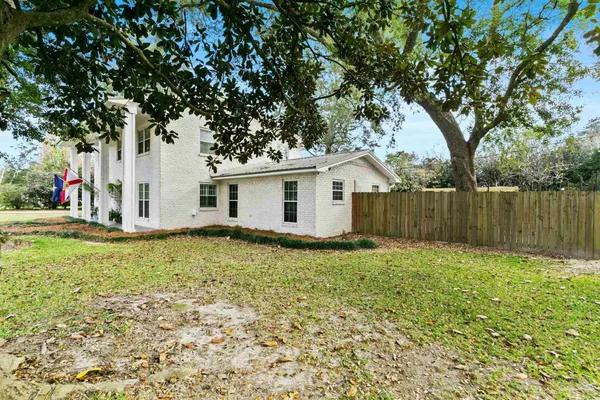 $639,000 | 219 West Rosetta Avenue, Foley, AL 36535