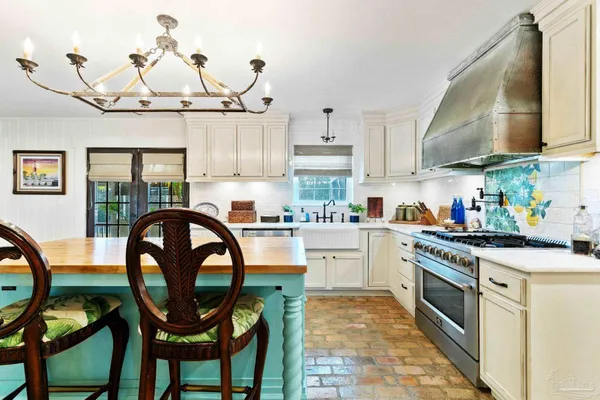 $639,000 | 219 West Rosetta Avenue, Foley, AL 36535