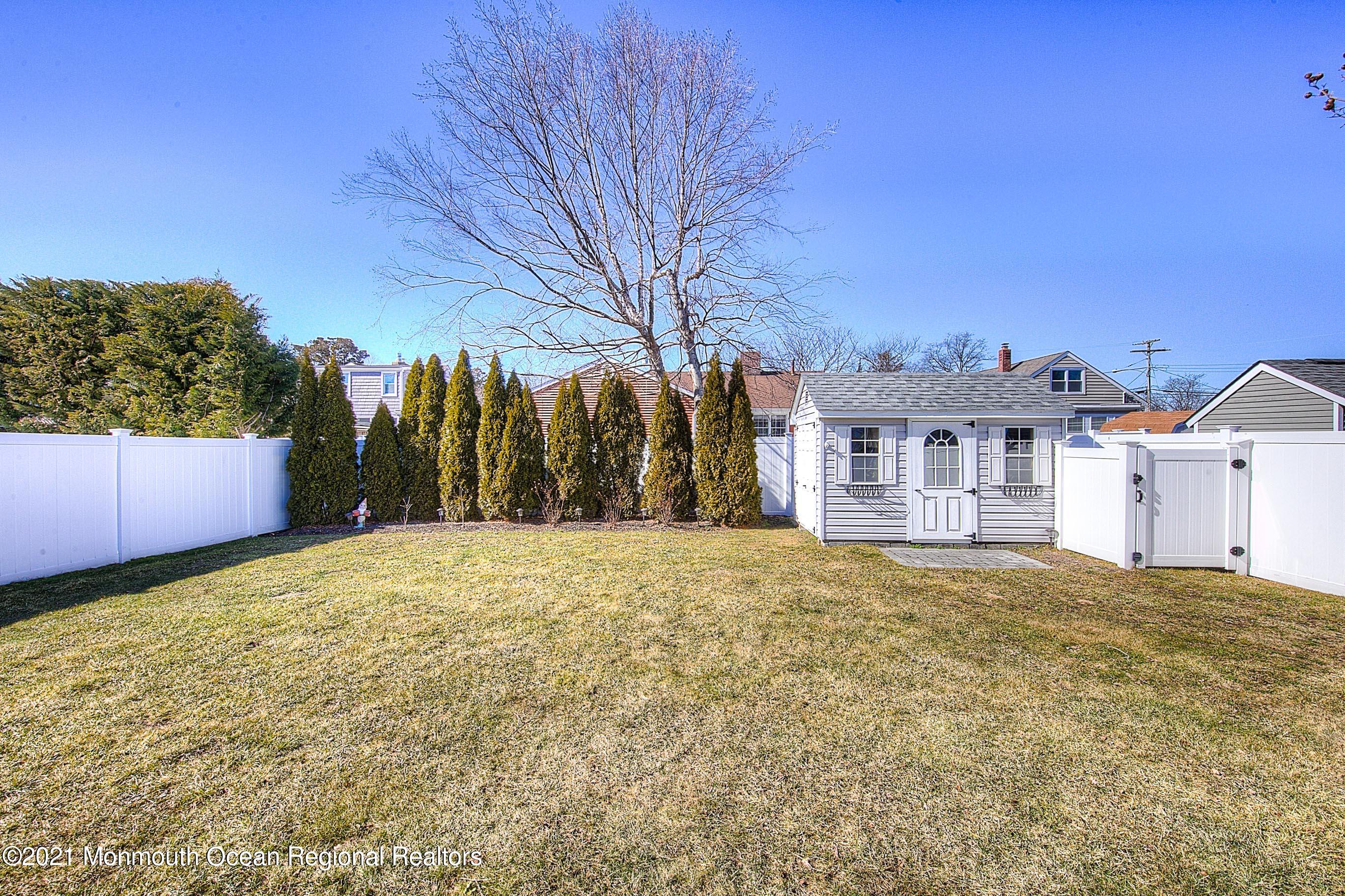 611 Homestead Road Brielle, NJ 08730 - Photo 62 of 69 Great Backyard