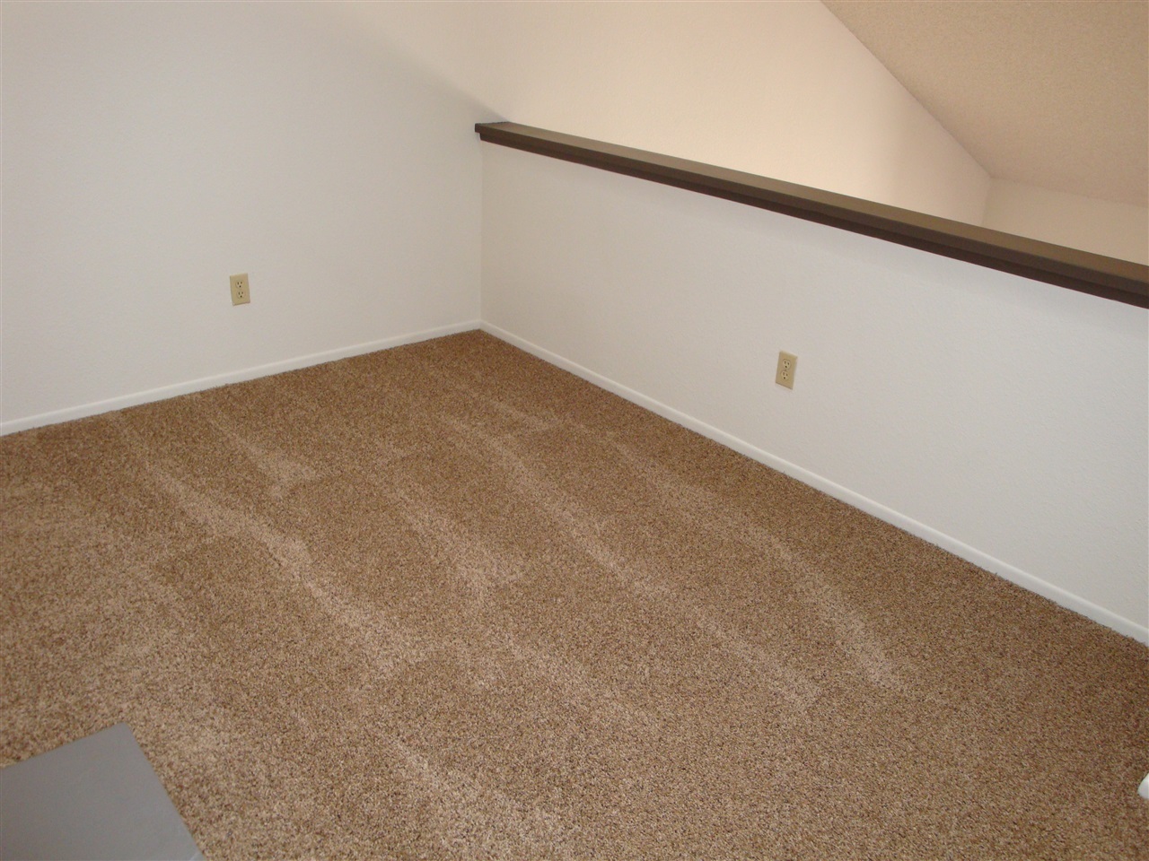 4055 Carmel View Road, Unit 46 San Diego, CA 92130 - Photo 6 of 13