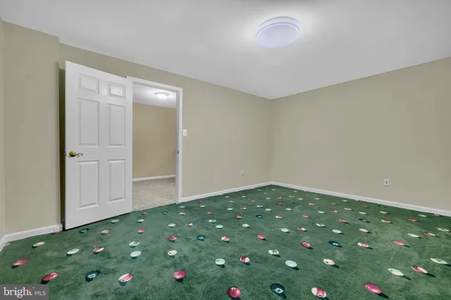 $999,900 | 5257 Ferry Branch Lane, Lothian, MD 20711