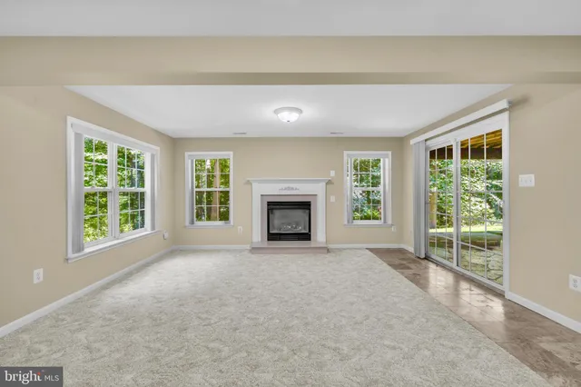 $999,900 | 5257 Ferry Branch Lane, Lothian, MD 20711