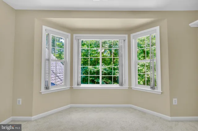 $999,900 | 5257 Ferry Branch Lane, Lothian, MD 20711