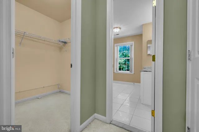 $999,900 | 5257 Ferry Branch Lane, Lothian, MD 20711