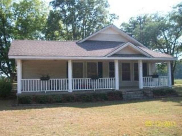 1823 13 Forks Road Dewy Rose, GA 30634 - Photo 1 of 1