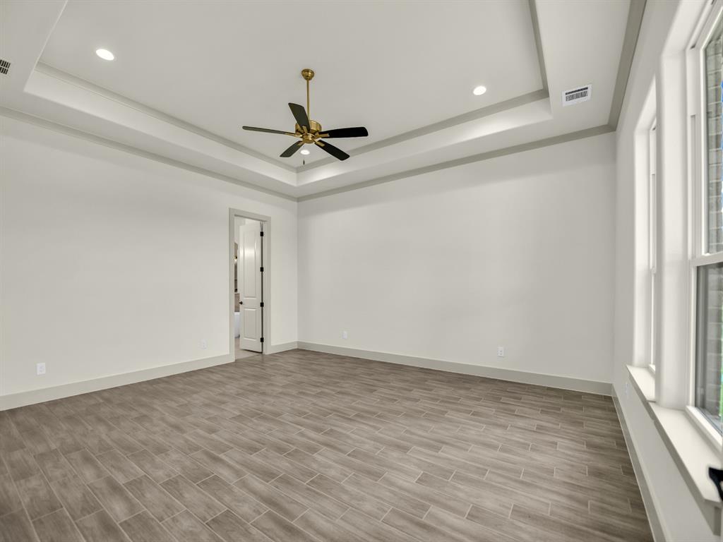 148 Daggett Drive Decatur, TX 76234 - Photo 22 of 36 a view of an empty room