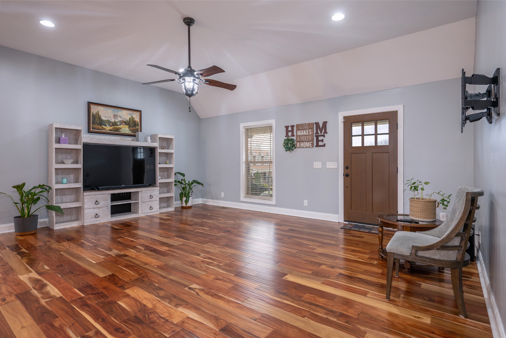 1098 Haley Road Wartrace, TN 37183 - Photo 2 of 32 Gallery Image 2