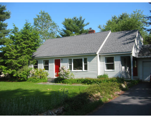 328 Concord Road Bedford, MA 01730 - Photo 1 of 5 Gallery Image 1