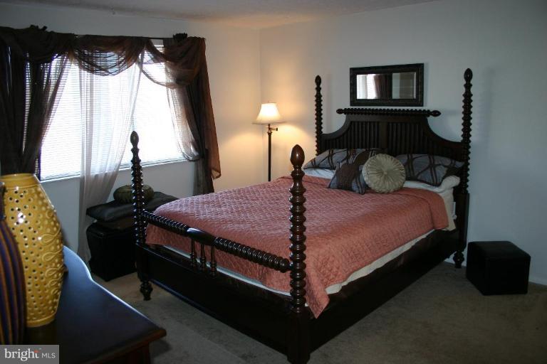 600 Heather Ridge Drive, Unit 11J Frederick, MD 21702 - Photo 7 of 13 Master Bedroom