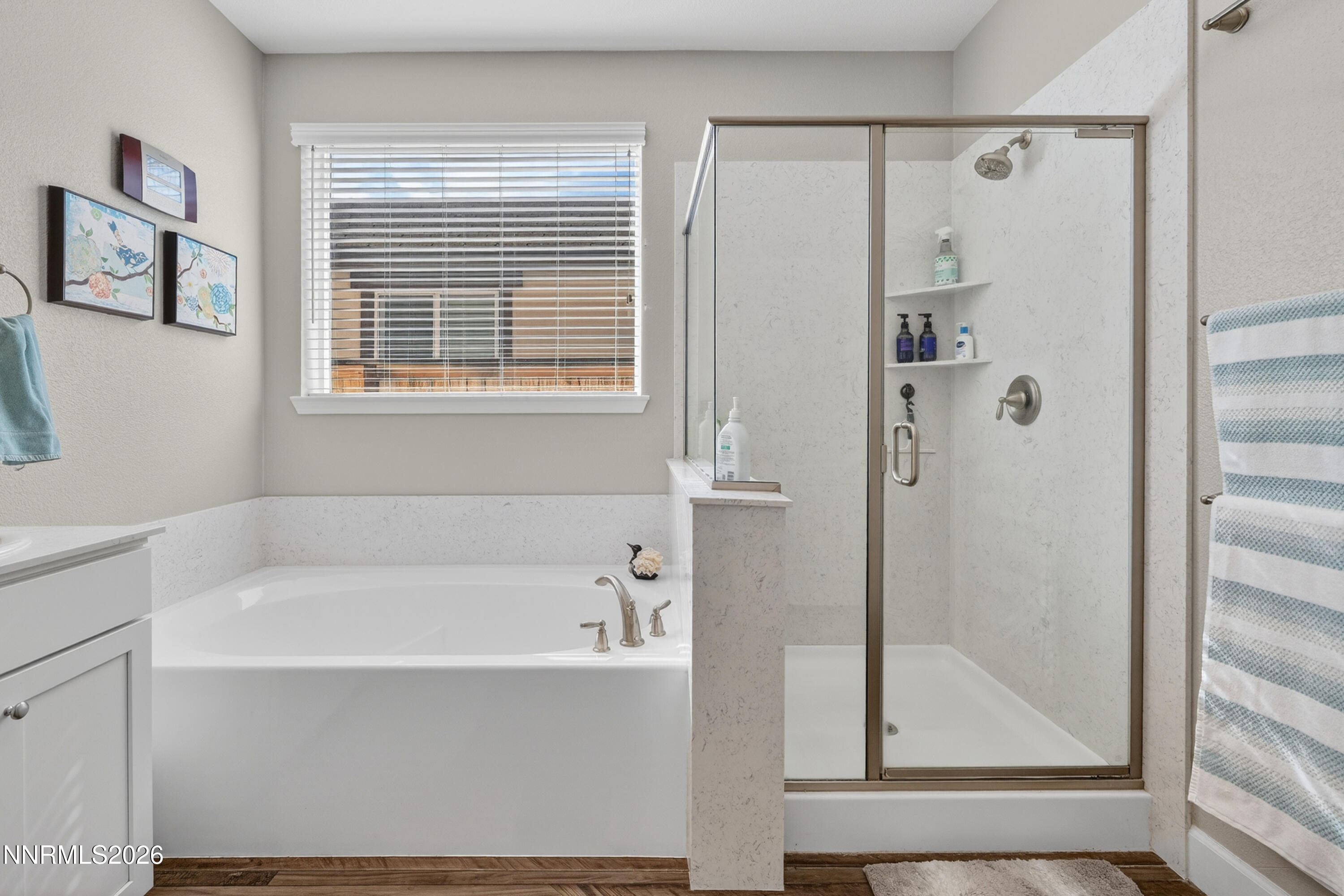 6047 Red Stable Road Sparks, NV 89436 - Photo 13 of 29 Primary Bath