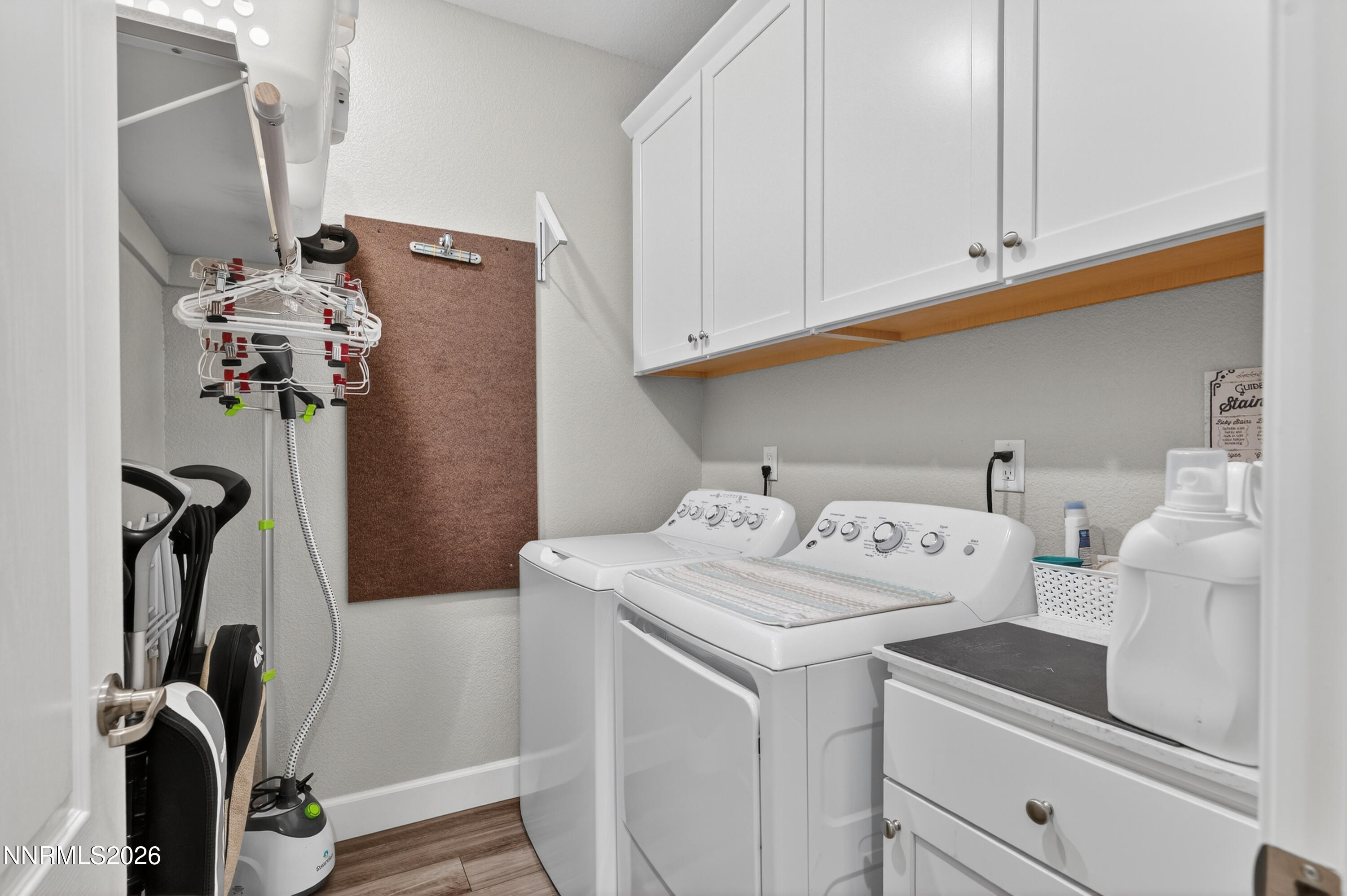 6047 Red Stable Road Sparks, NV 89436 - Photo 19 of 29 Laundry