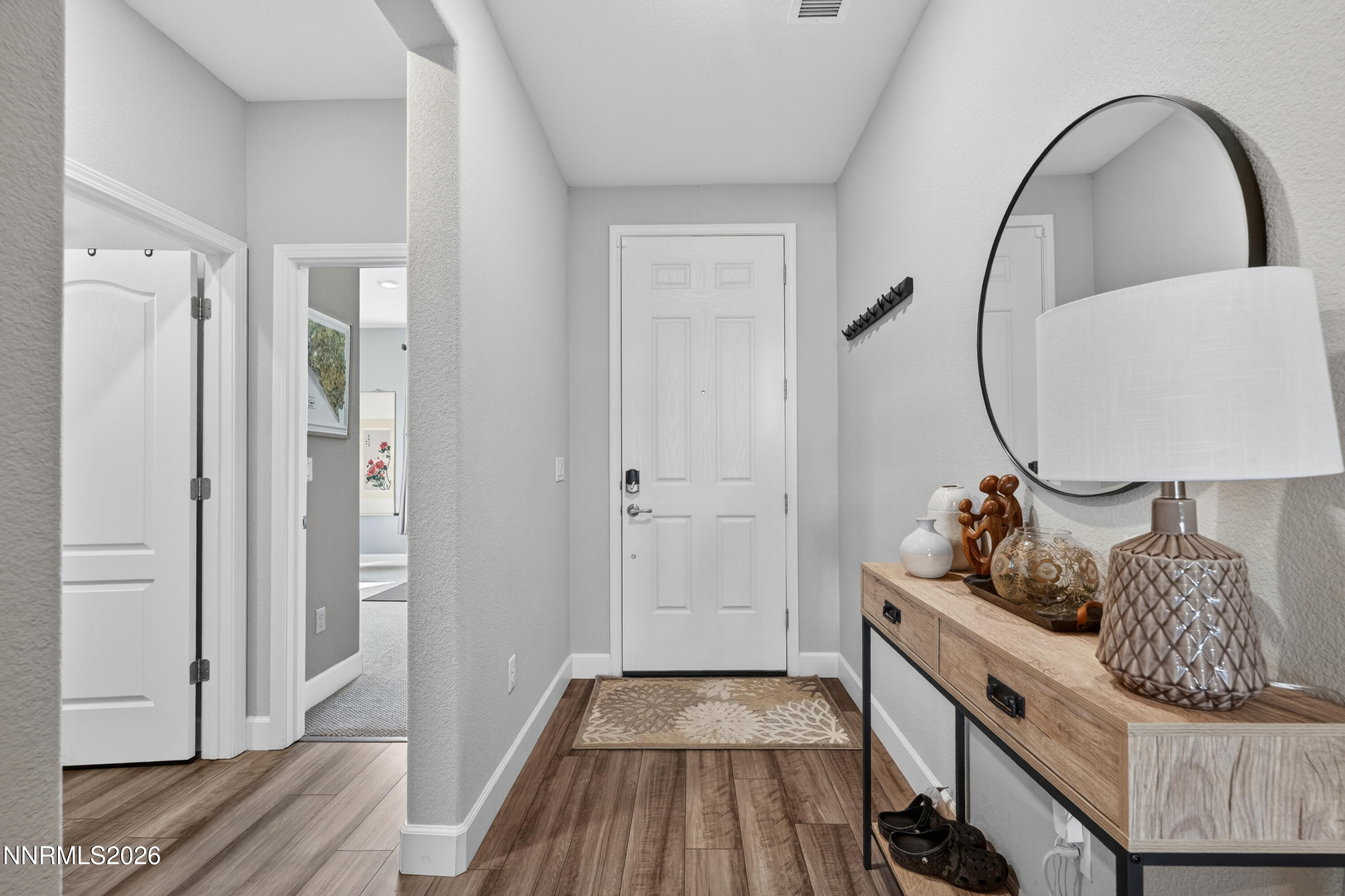 6047 Red Stable Road Sparks, NV 89436 - Photo 4 of 29 Foyer