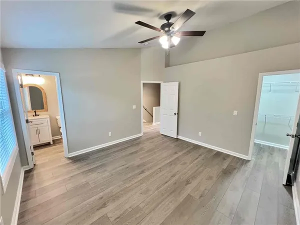 $1,950 | 3573 Kennesaw Station Drive, Kennesaw, GA 30144