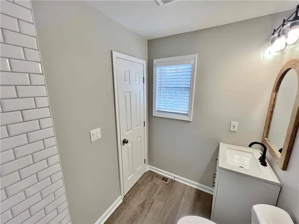 $1,950 | 3573 Kennesaw Station Drive, Kennesaw, GA 30144