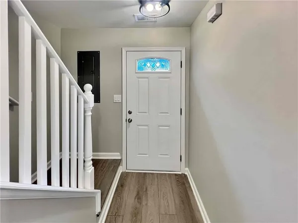 $1,950 | 3573 Kennesaw Station Drive, Kennesaw, GA 30144