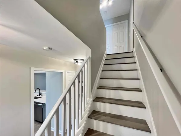 $1,950 | 3573 Kennesaw Station Drive, Kennesaw, GA 30144