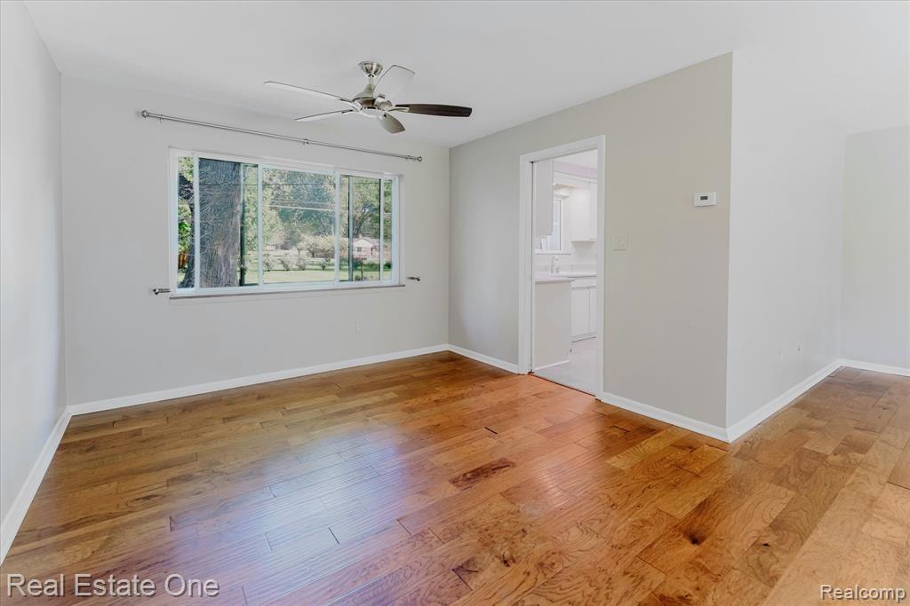 2270 Kingsford Road Rochester Hills, MI 48309 - Photo 10 of 43