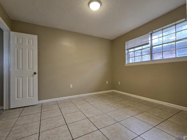 $135,000 | 16516 Vermillion Drive, Baton Rouge, LA 70819