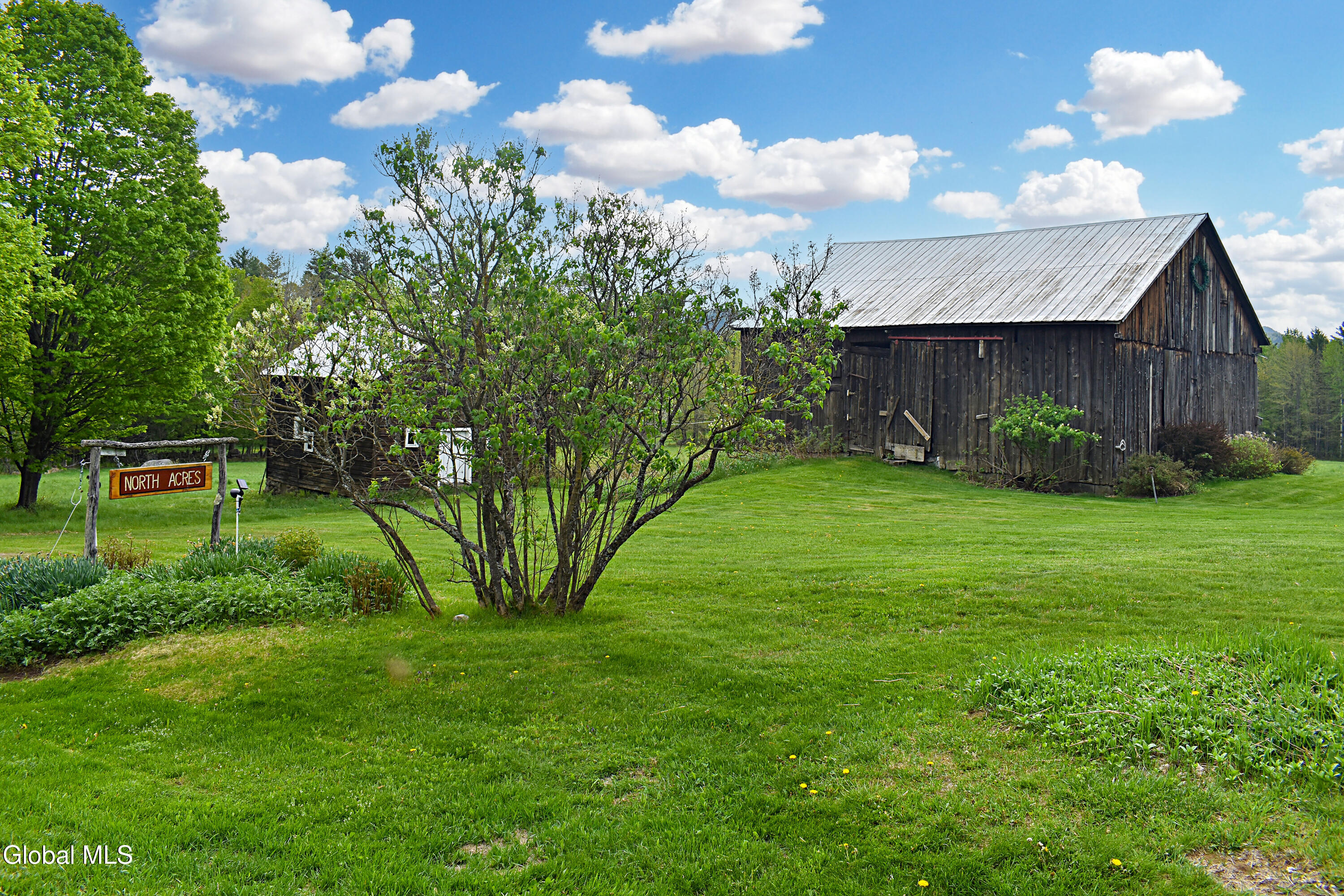 326 Harvey Road Johnsburg, NY 12856 - Photo 9 of 129 DSC_0057