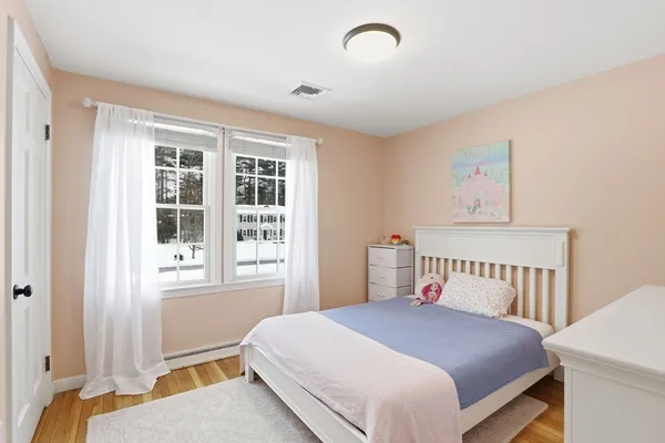 $1,100,000 | 98 Satuit Trail, Scituate, MA 02066