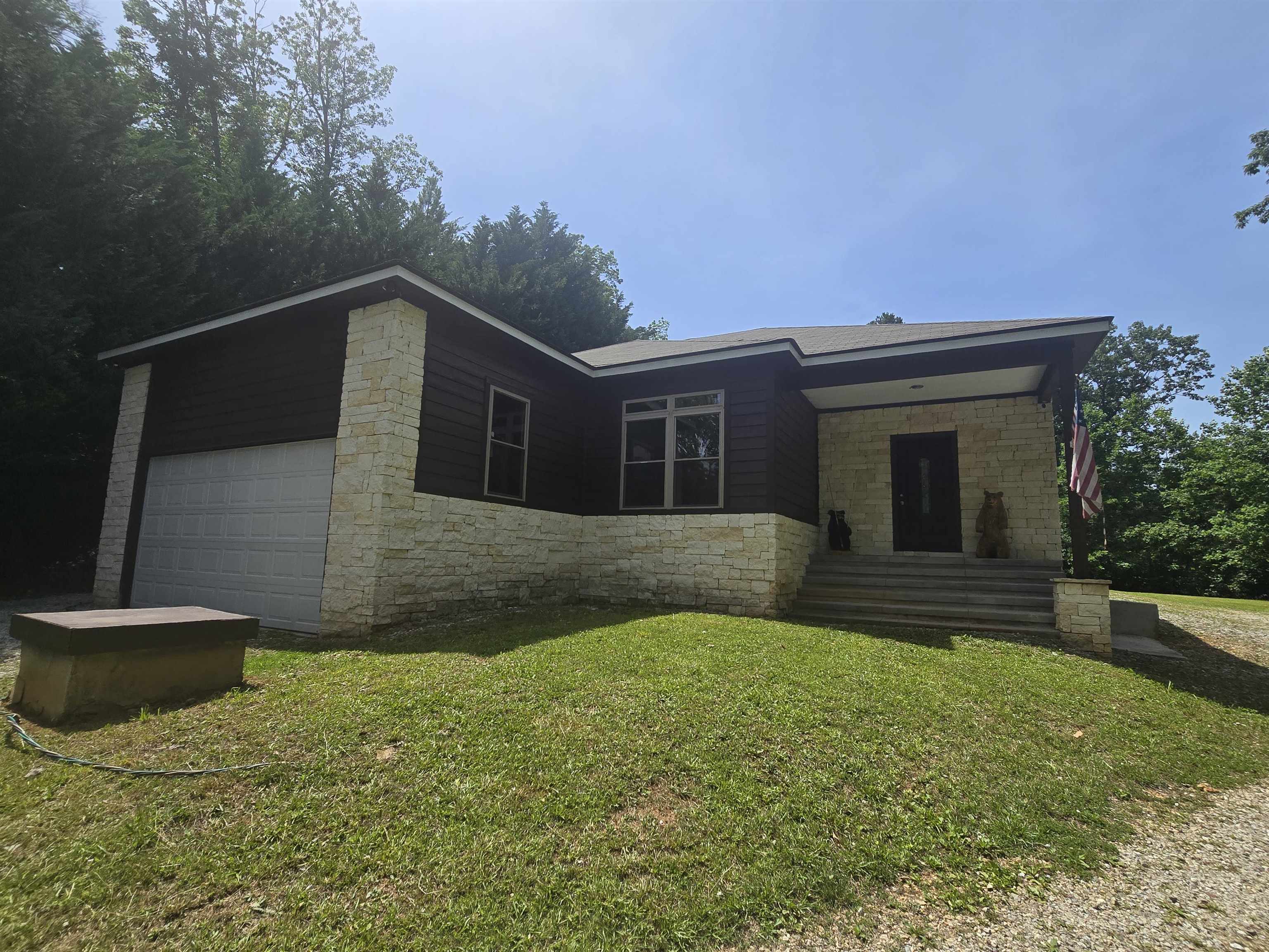 295 Range Trail Cleveland, SC 29635 - Photo 2 of 40