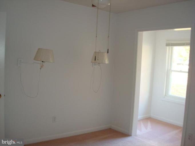 22542 Old Rolling Road California, MD 20619 - Photo 13 of 27 Bedroom with sitting area
