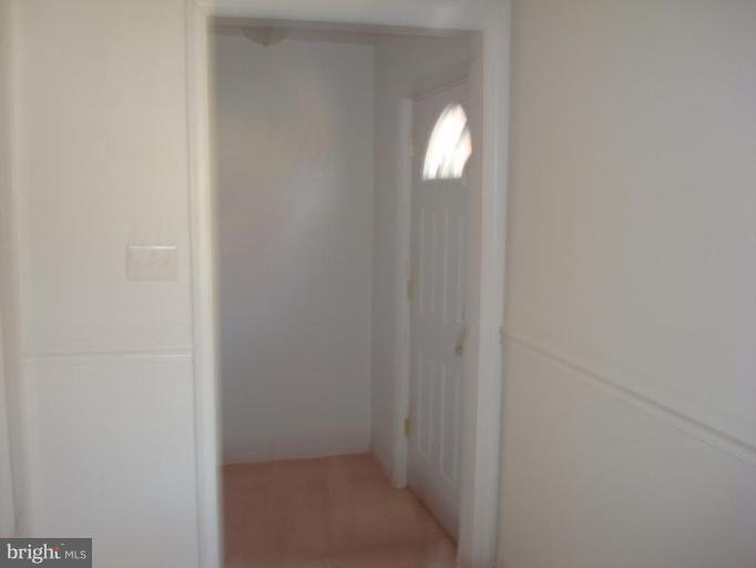 22542 Old Rolling Road California, MD 20619 - Photo 17 of 27 Entrance into the living room