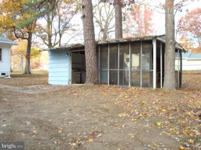 22542 Old Rolling Road California, MD 20619 - Photo 20 of 27 Crab Shack