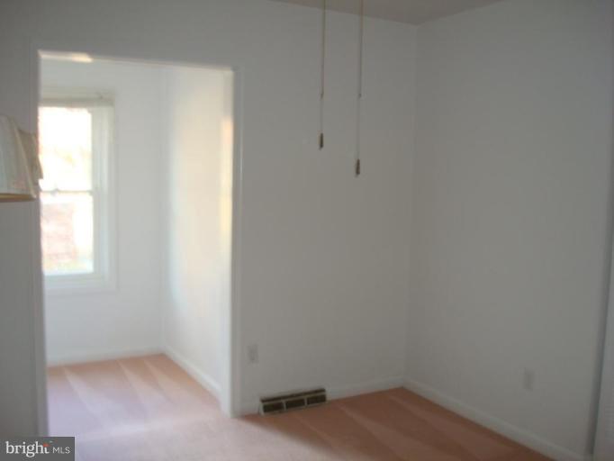 22542 Old Rolling Road California, MD 20619 - Photo 27 of 27 Sitting area