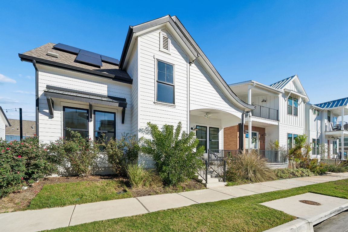 3322 McCurdy Street Austin, TX 78723 - Photo 2 of 39