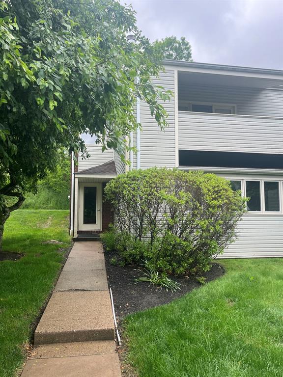 1306 Kenzie Road Robinson Township, PA 15205 - Photo 2 of 28