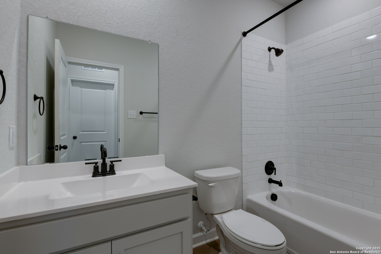 137 Beveridge Road Seguin, TX 78155 - Photo 25 of 41