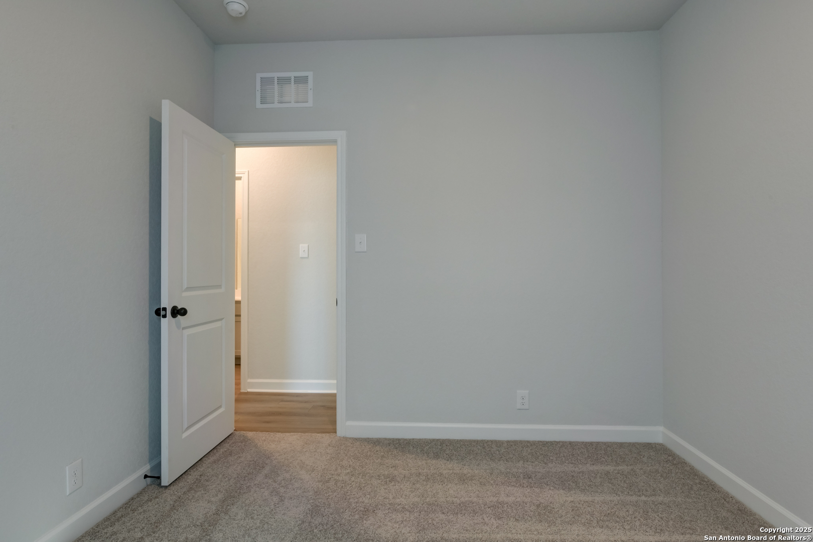 137 Beveridge Road Seguin, TX 78155 - Photo 27 of 41