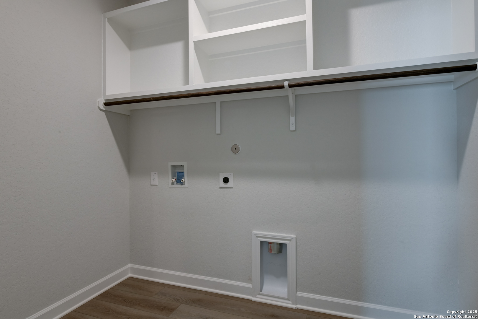 137 Beveridge Road Seguin, TX 78155 - Photo 30 of 41