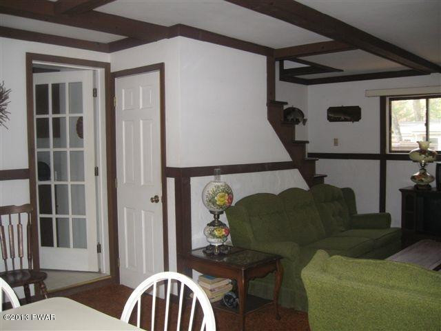 104 Wallenpaupack Road Lakeville, PA 18438 - Photo 9 of 20