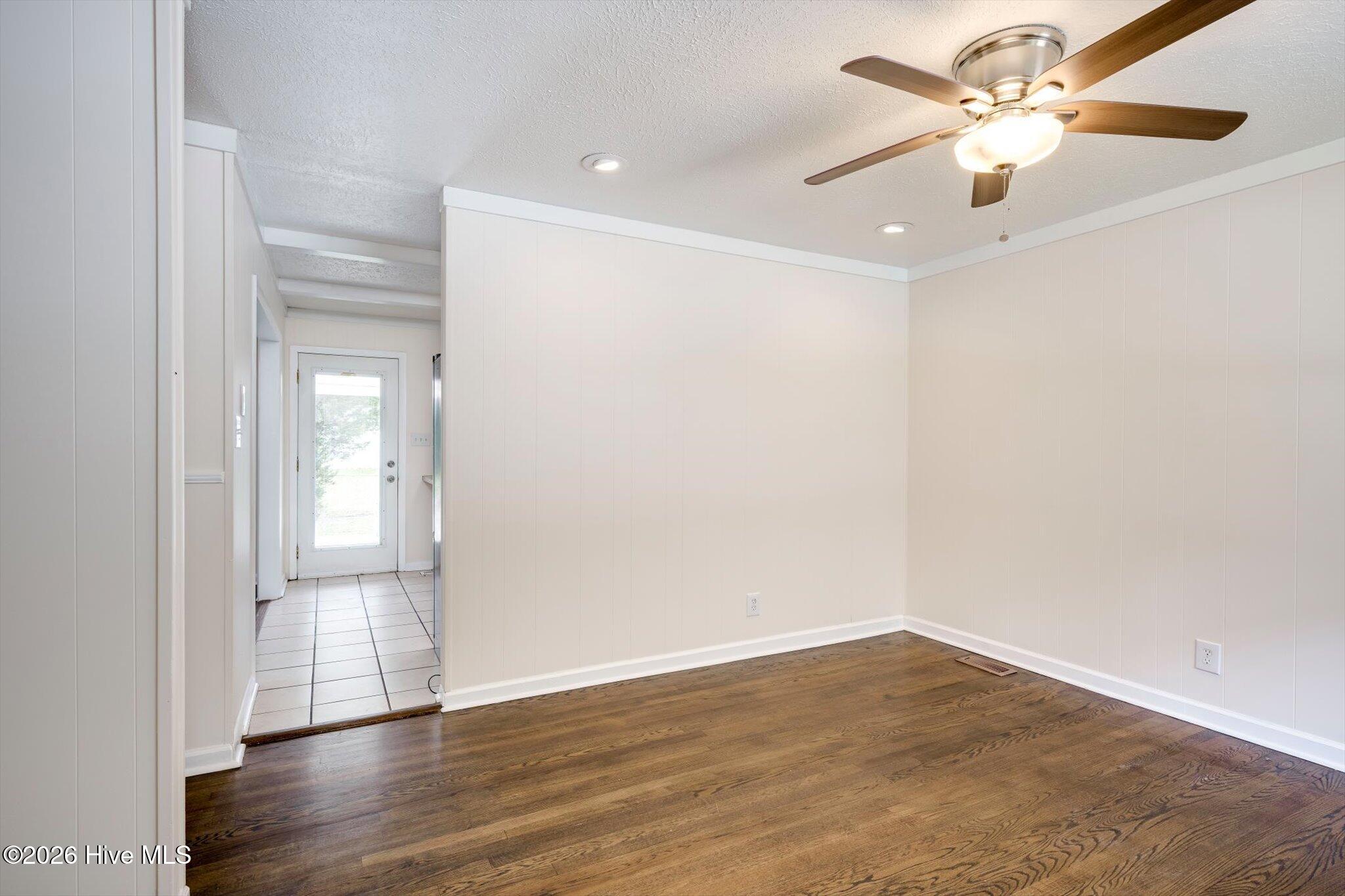403 Fairview Street North Augusta, SC 29841 - Photo 5 of 32