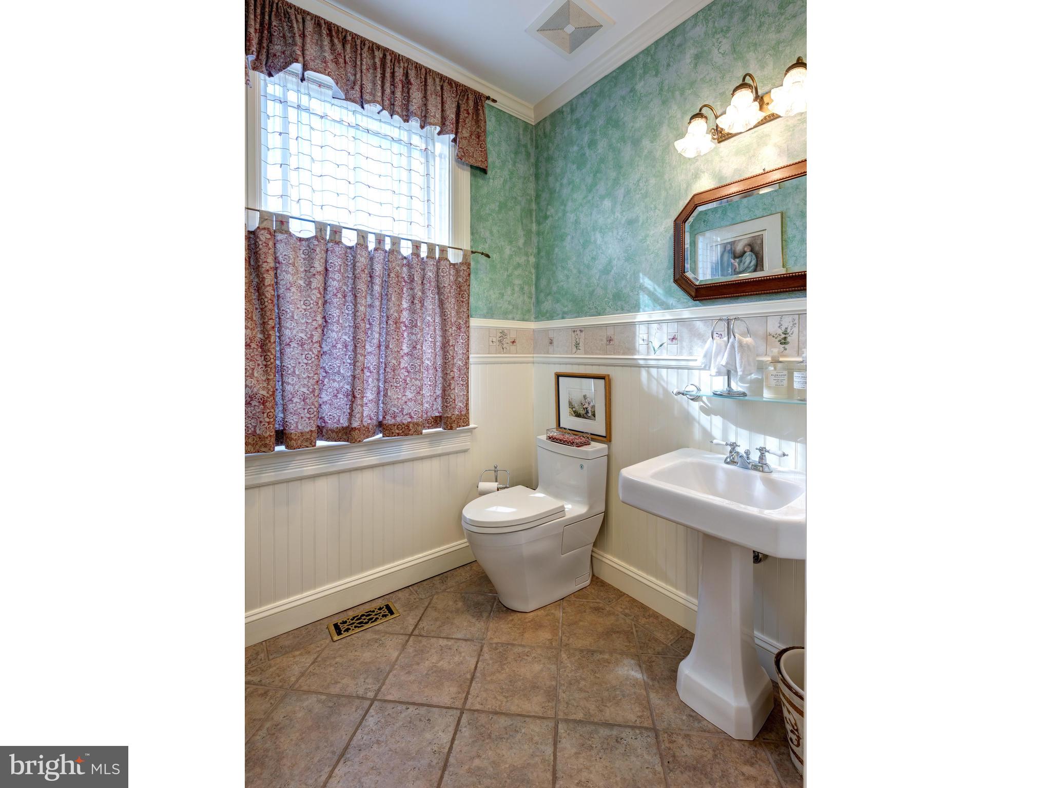 236 Berkley Road Devon, PA 19333 - Photo 36 of 68