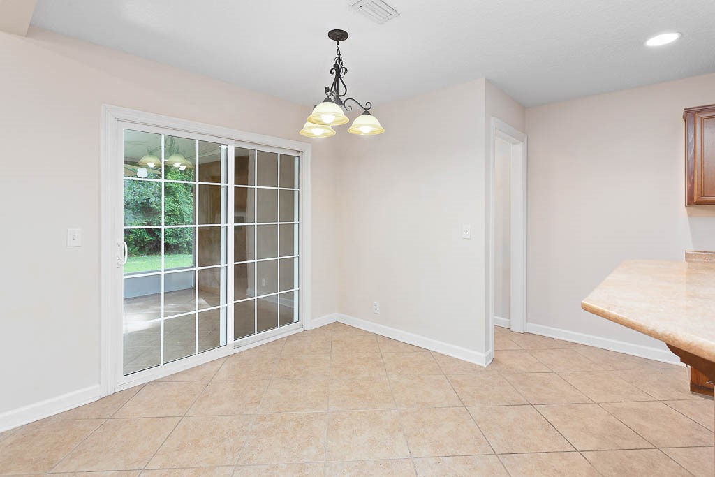 205 Country Walk Circle Brunswick, GA 31525 - Photo 10 of 20