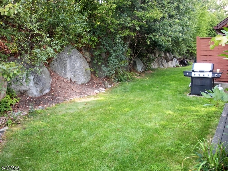 748 Upper Way Wharton, NJ 07885 - Photo 35 of 40