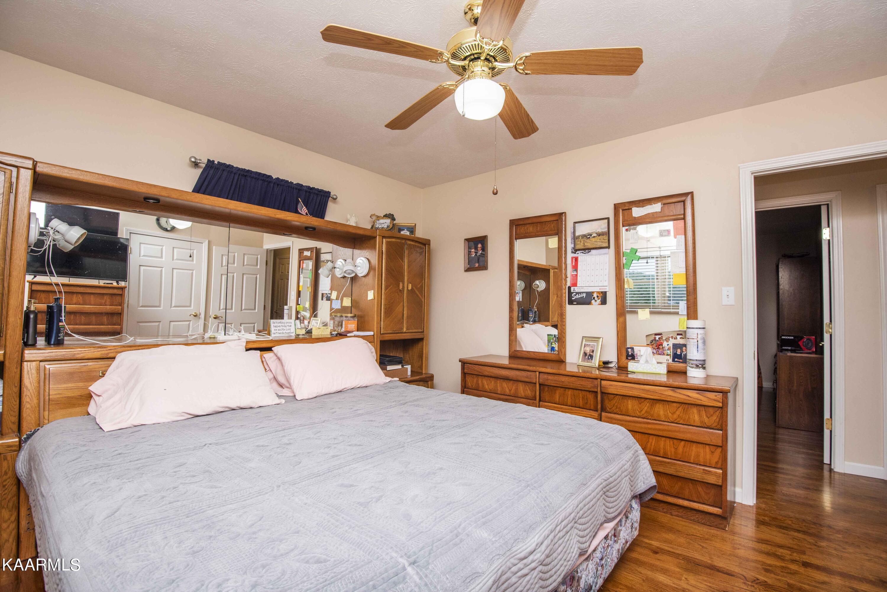 2943 Sugar Grove Valley Road Harriman, TN 37748 - Photo 30 of 56 master bed 1_1