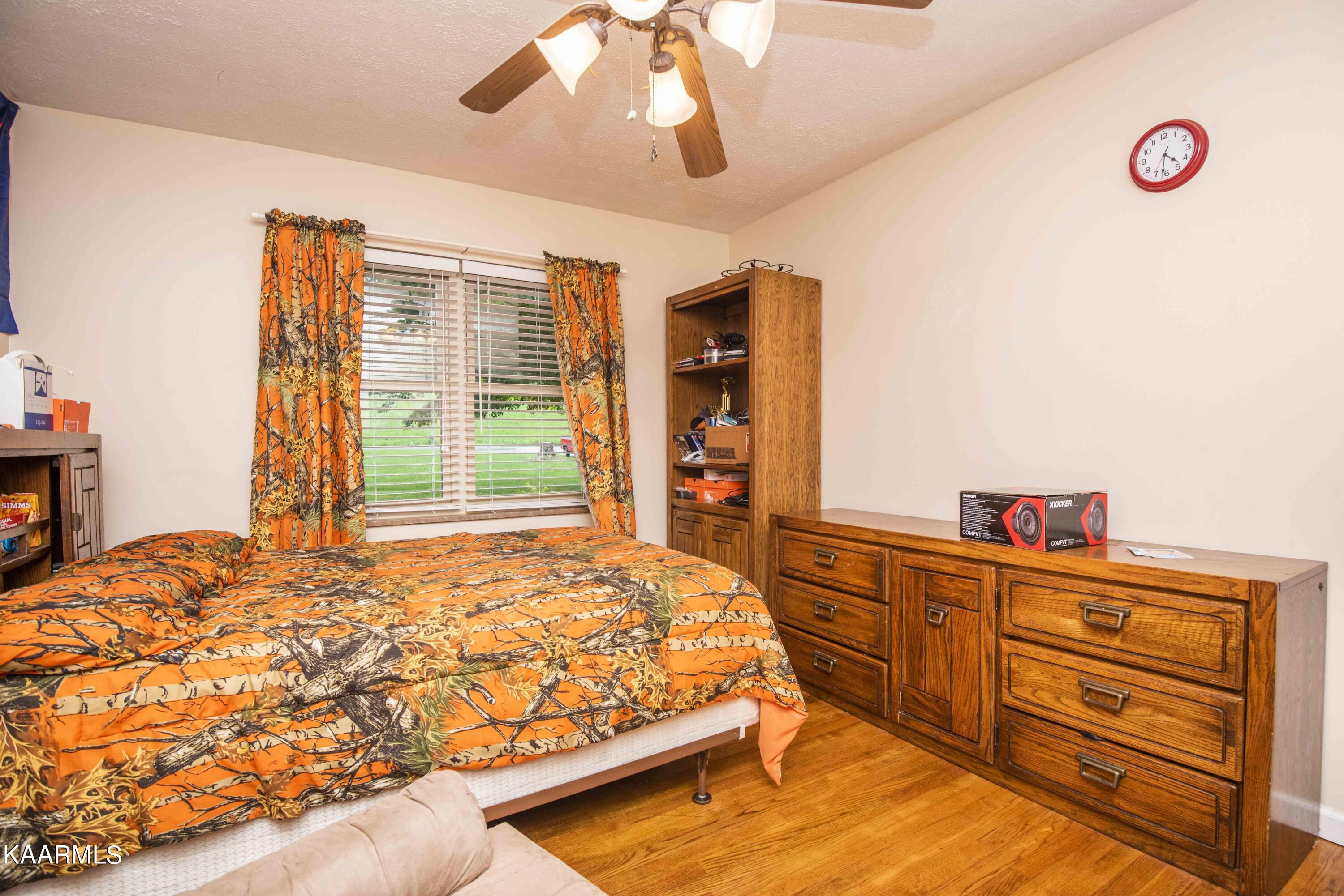 2943 Sugar Grove Valley Road Harriman, TN 37748 - Photo 36 of 56 second bed_1