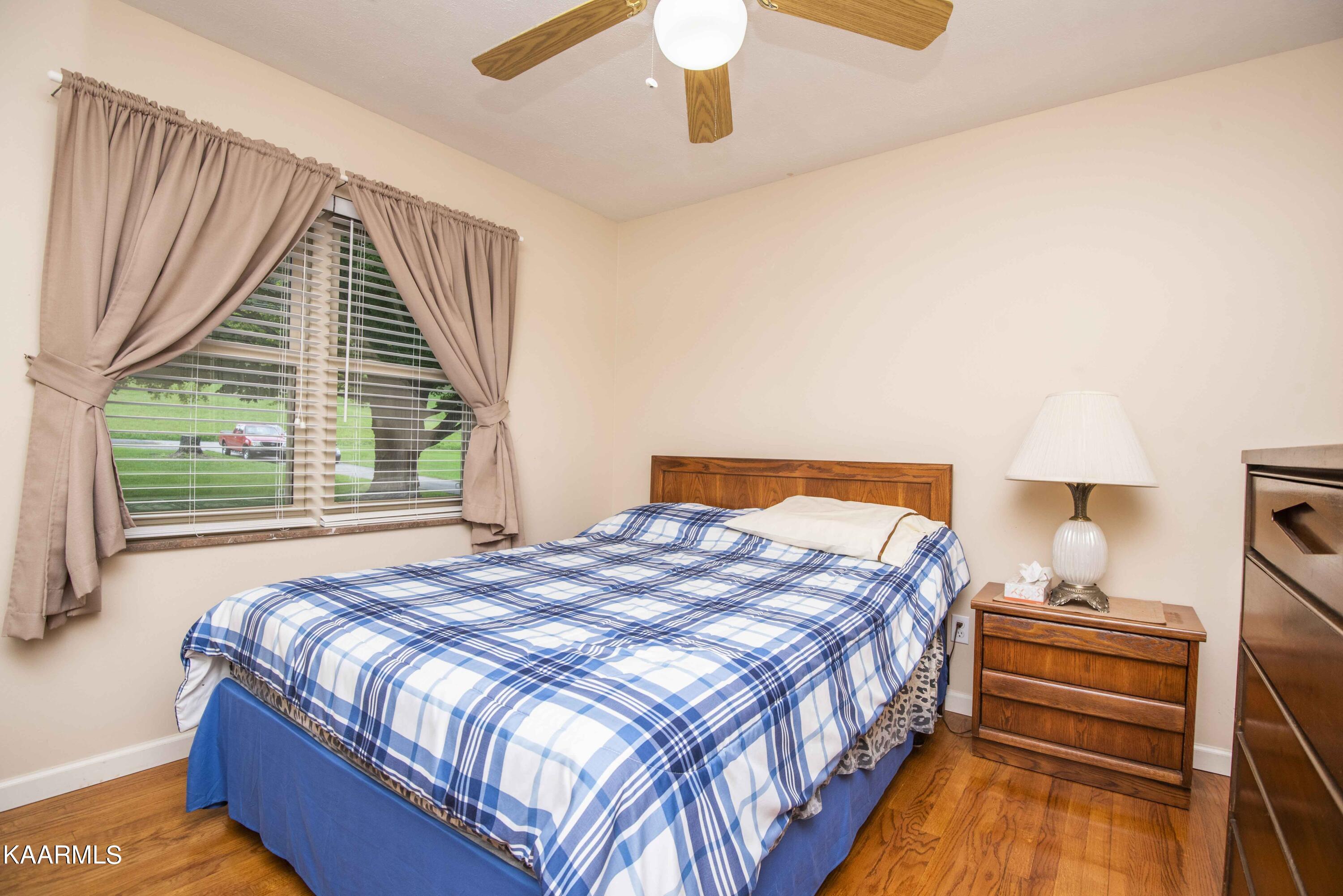 2943 Sugar Grove Valley Road Harriman, TN 37748 - Photo 41 of 56 third bed 2_1