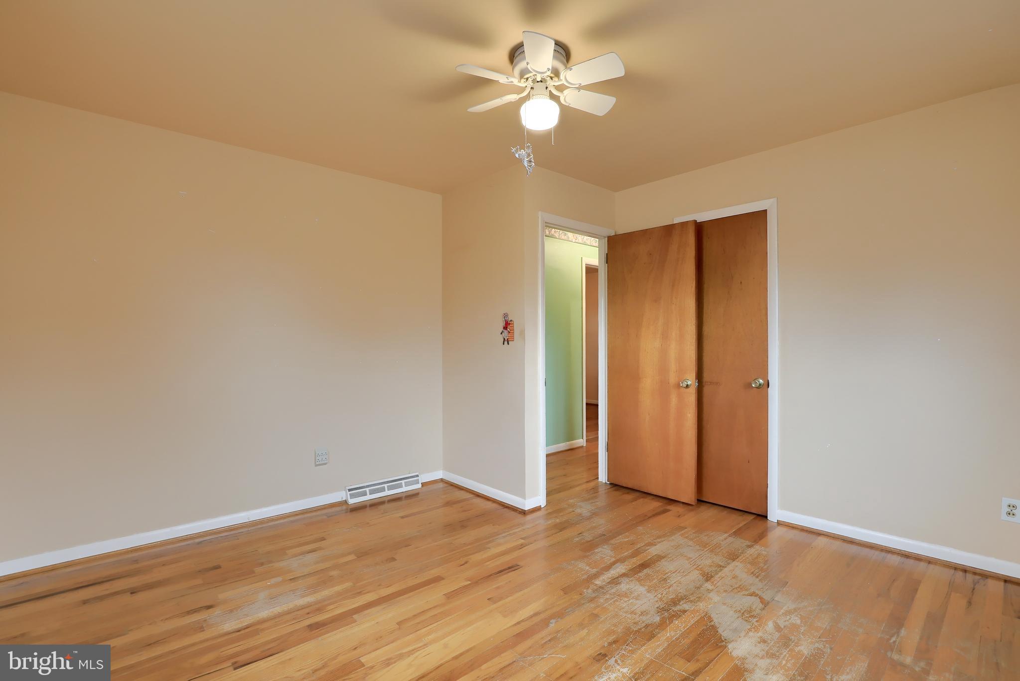 1730 Hemlock Road Lancaster, PA 17603 - Photo 14 of 21 Gallery Image 14