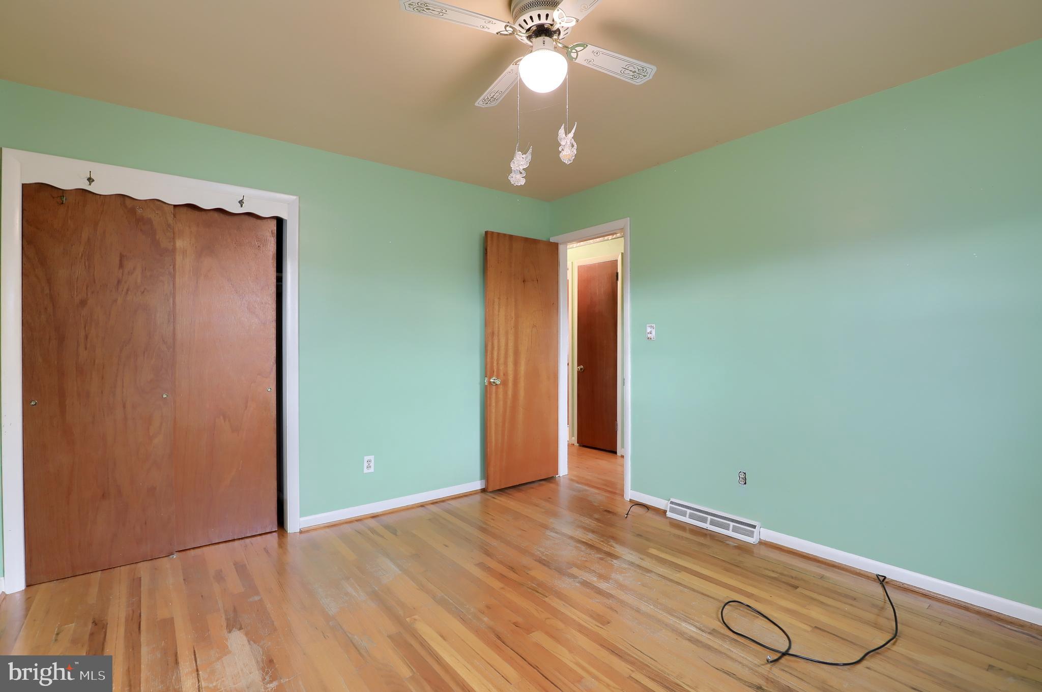 1730 Hemlock Road Lancaster, PA 17603 - Photo 16 of 21 Gallery Image 16