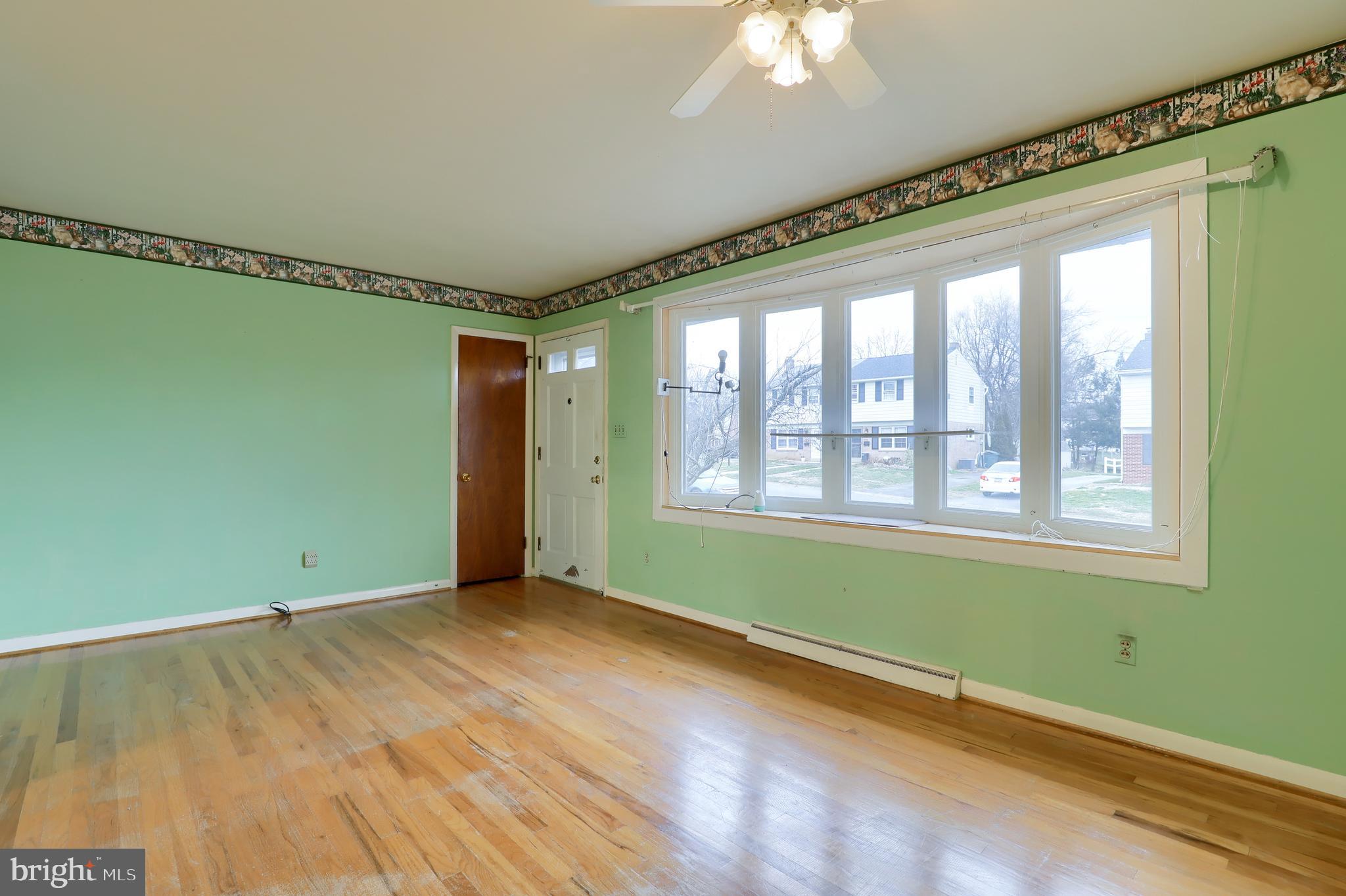 1730 Hemlock Road Lancaster, PA 17603 - Photo 4 of 21 Gallery Image 4