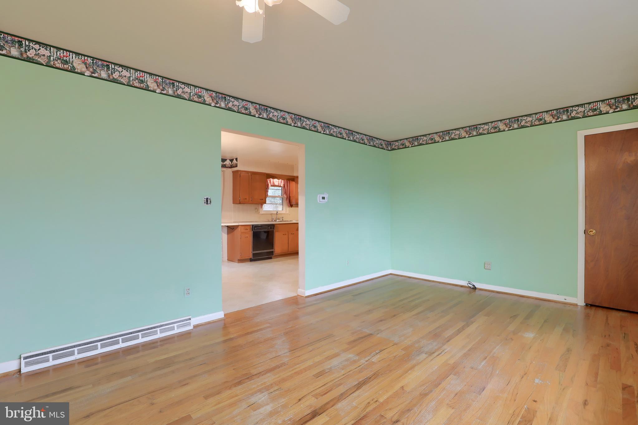 1730 Hemlock Road Lancaster, PA 17603 - Photo 5 of 21 Gallery Image 5