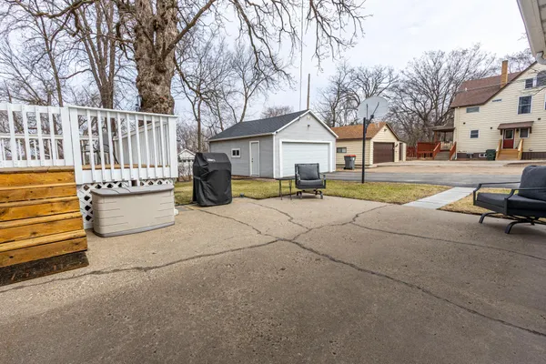 $399,918 | 417 6th Avenue West, Alexandria, MN 56308
