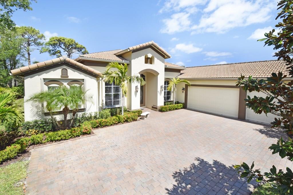 4901 Southeast Inlet Isle Way Stuart, FL 34997 - Photo 3 of 37 Gallery Image 3