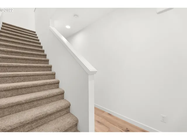 $441,298 | 2630 Waterlily Drive, Unit LOT 26, Eugene, OR 97403